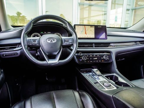 Certified 2023 INFINITI QX60 Luxe w/ Cargo Package AWD/4WD image 16