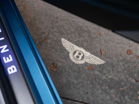 Certified 2022 Bentley Continental GT AWD/4WD image 39