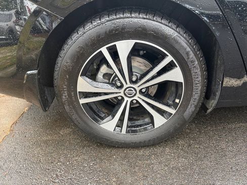 Used 2023 Nissan Sentra SV FWD image 27