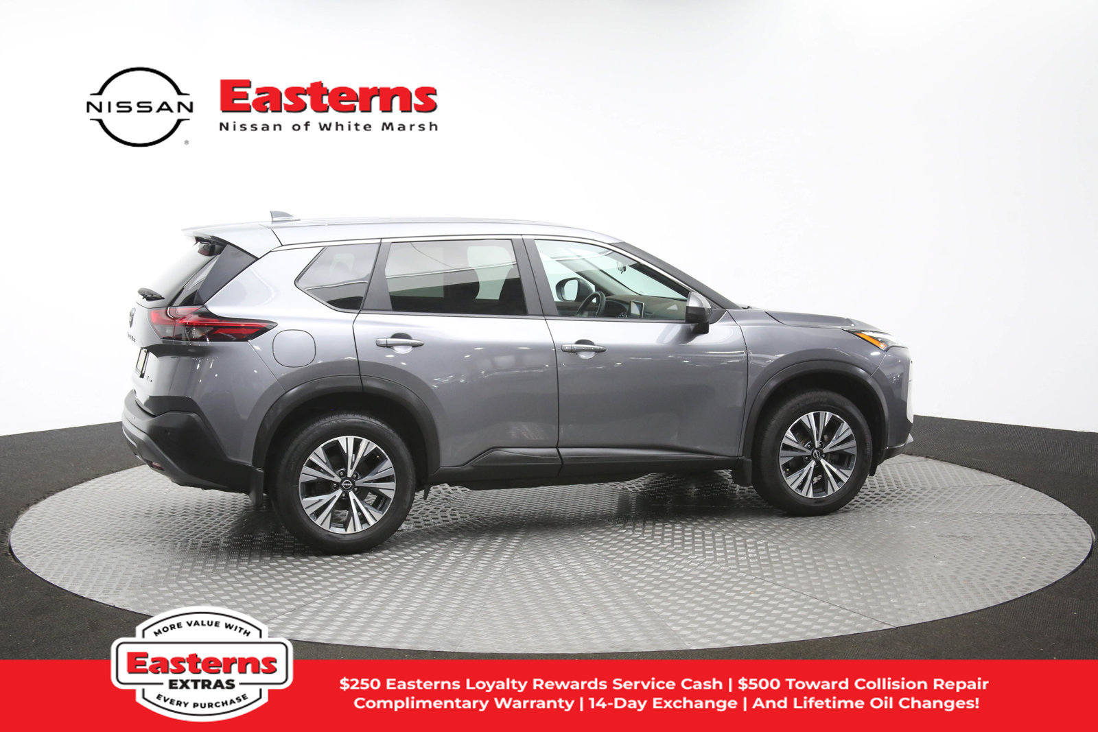 Used 2023 Nissan Rogue SV AWD/4WD image 43