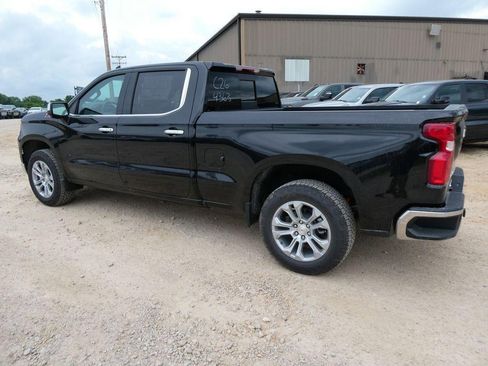 New 2026 Chevrolet Silverado 1500 LTZ w/ LTZ Premium Package AWD/4WD image 7