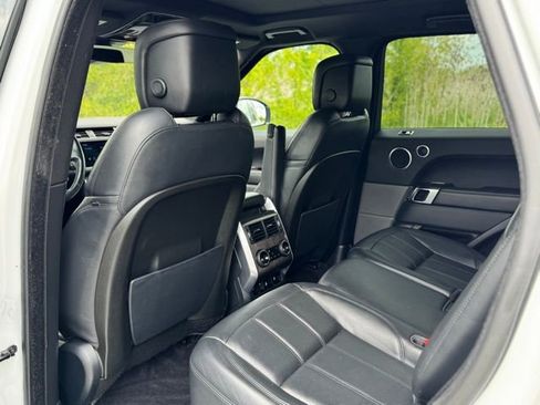 Used 2018 Land Rover Range Rover Sport HSE AWD/4WD image 13
