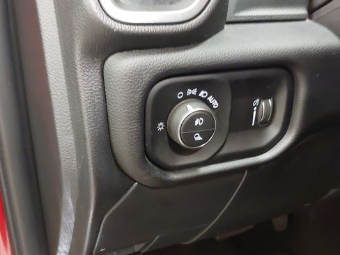 Used 2026 RAM 2500 Big Horn AWD/4WD image 31