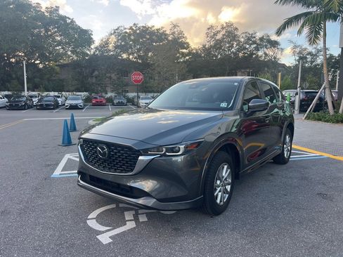 Used 2025 MAZDA CX-5 AWD 2.5 S w/ Preferred Package image 10