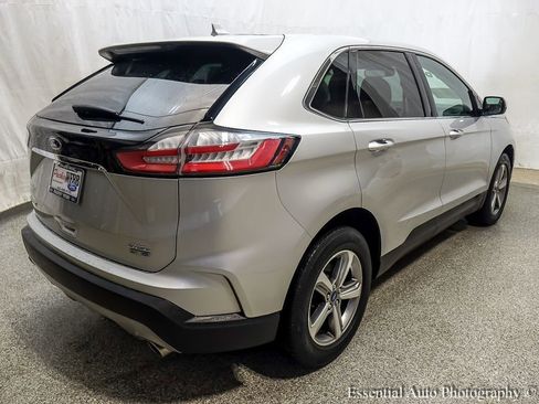 Used 2019 Ford Edge SEL w/ Equipment Group 201A image 9