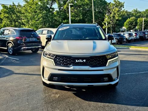 Used 2022 Kia Sorento SX AWD/4WD image 2