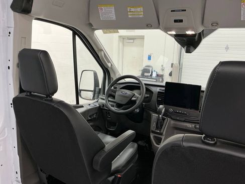 New 2026 Ford Transit 250 148 Medium Roof Extended AWD image 17