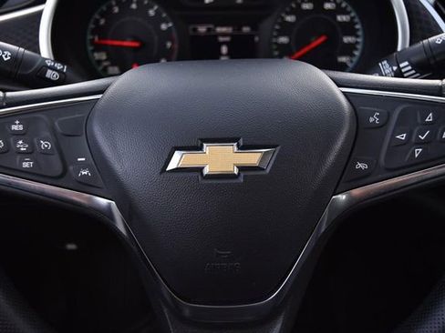 Used 2024 Chevrolet Malibu LT image 17