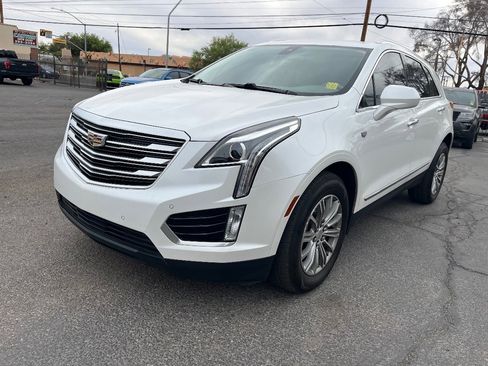 Used 2017 Cadillac XT5 Luxury w/ Driver Awareness Package AWD/4WD image 7