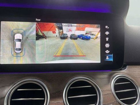 Used 2021 Mercedes-Benz E 350 Sedan image 25