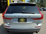 Used 2018 Volvo XC60 T5 Momentum w/ Vision Package image 5