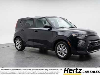 Used 2025 Kia Soul LX w/ LX Technology Package