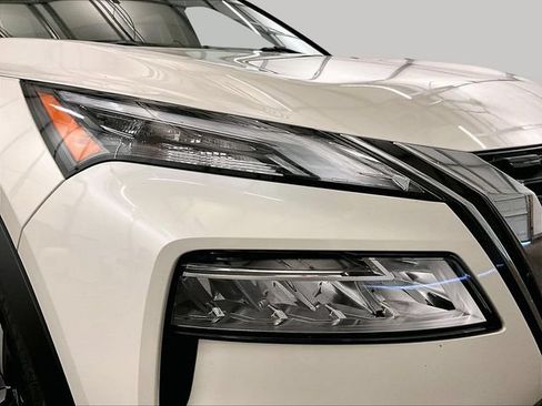 Used 2023 Nissan Rogue SL AWD/4WD image 27