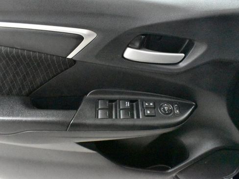 Used 2020 Honda Fit EX image 17