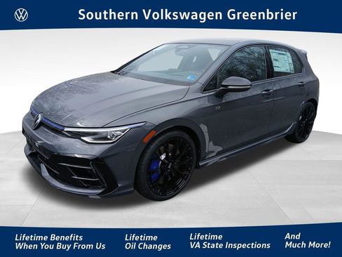 New 2026 Volkswagen Golf image 1