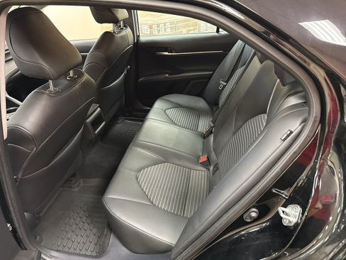 Used 2023 Toyota Camry SE FWD image 32