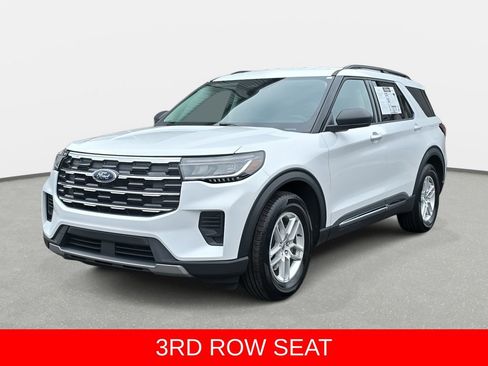 Used 2025 Ford Explorer Active RWD image 40