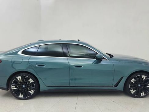 Used 2025 BMW 430i w/ Premium Package image 6