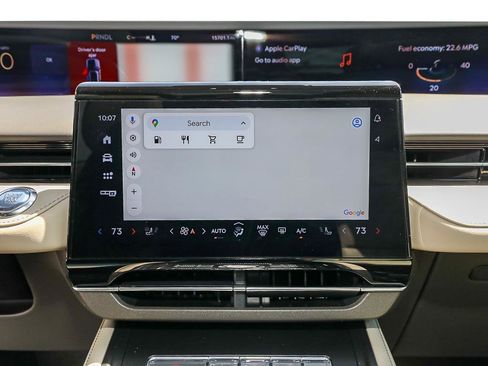 Used 2024 Lincoln Nautilus Premier w/ Equipment Group 102A image 16