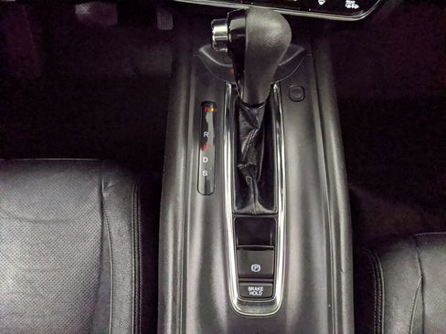 Used 2021 Honda HR-V EX-L image 9