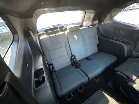 New 2026 GMC Acadia AT4 image 35