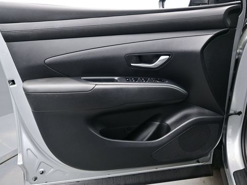 Used 2026 Hyundai Tucson SEL FWD image 9