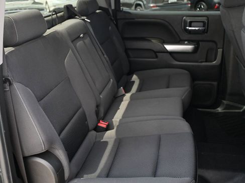 Used 2018 Chevrolet Silverado 1500 LT w/ LPO, Black Pack RWD image 17