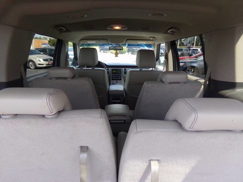 Used 2010 Ford Flex Limited FWD image 23