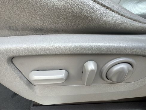 Certified 2021 GMC Sierra 1500 SLT image 12