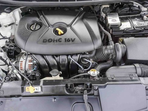 Used 2014 Hyundai Elantra Limited FWD image 26