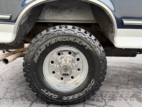 Used 1993 Ford F250 XLT 2dr 4WD Extended Cab LB HD image 31