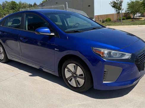 Used 2019 Hyundai Ioniq Blue FWD image 9