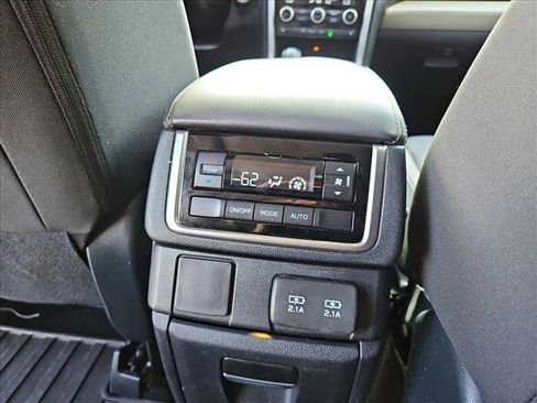 Used 2020 Subaru Ascent Premium w/ Sport Package image 18