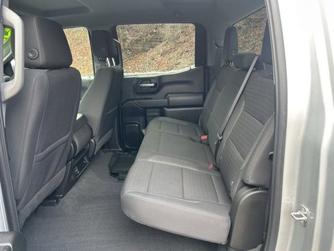 Certified 2022 Chevrolet Silverado 1500 Custom image 17