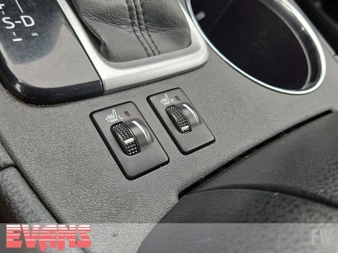 Used 2016 Toyota Highlander XLE AWD/4WD image 12