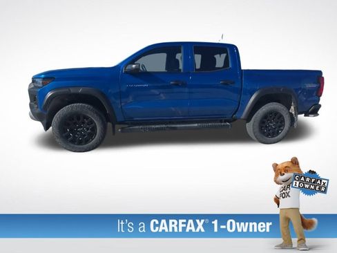 Used 2024 Chevrolet Colorado Trail Boss image 2