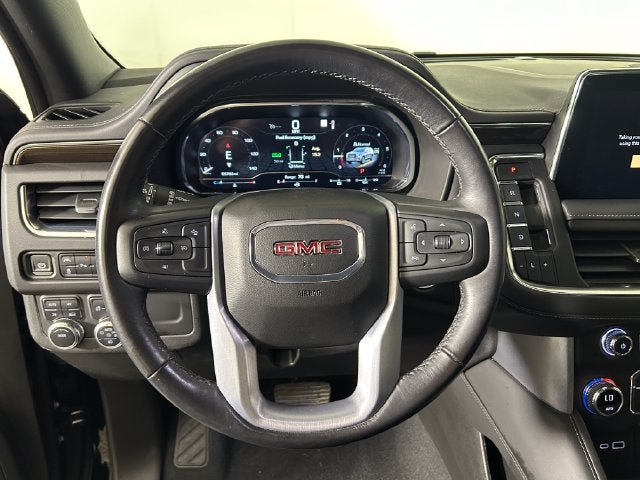 Used 2022 GMC Yukon SLE w/ Gmc Pro Safety Plus Package AWD/4WD image 14