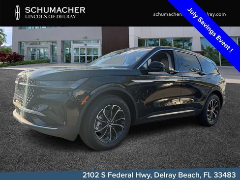 New 2026 Lincoln Nautilus Premier AWD/4WD image 3