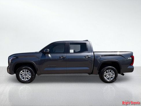 New 2026 Toyota Tundra SR5 AWD/4WD image 3
