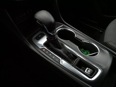 Used 2023 Chevrolet Equinox LT image 25