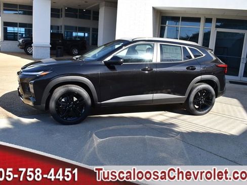 New 2026 Chevrolet Trax ACTIV w/ Sunroof Package image 6