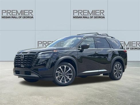 New 2026 Nissan Pathfinder Platinum FWD image 1