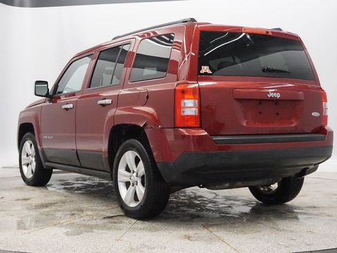Used 2012 Jeep Patriot Latitude image 3