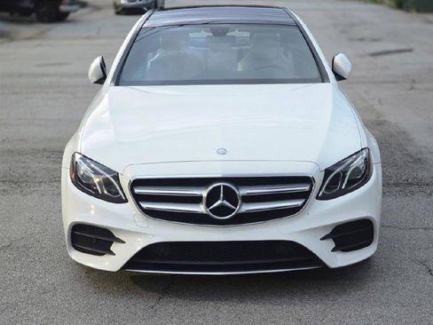 Used 2017 Mercedes-Benz E 300 image 13