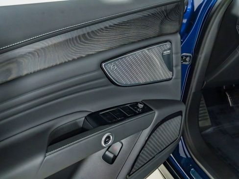 Used 2025 Maserati Grecale Modena image 20