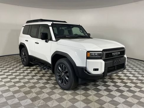 New 2027 Toyota Land Cruiser w/ Premium Package AWD/4WD image 10
