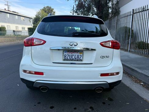 Used 2016 INFINITI QX50 AWD w/ Premium Package image 8