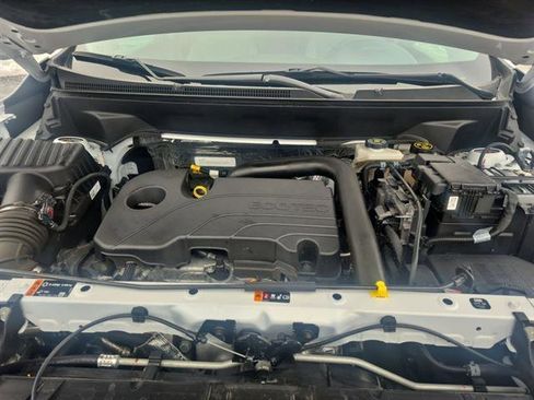 Certified 2023 GMC Terrain SLT image 59