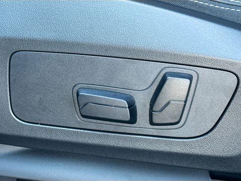 New 2026 BMW X1 xDrive28i w/ Convenience Package image 25