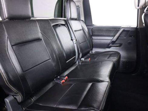 Used 2014 Nissan Titan PRO-4X image 40